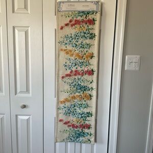 Lillian by Lillian August French Farmhouse Table Runner 14”x48” Cream Floral NEW